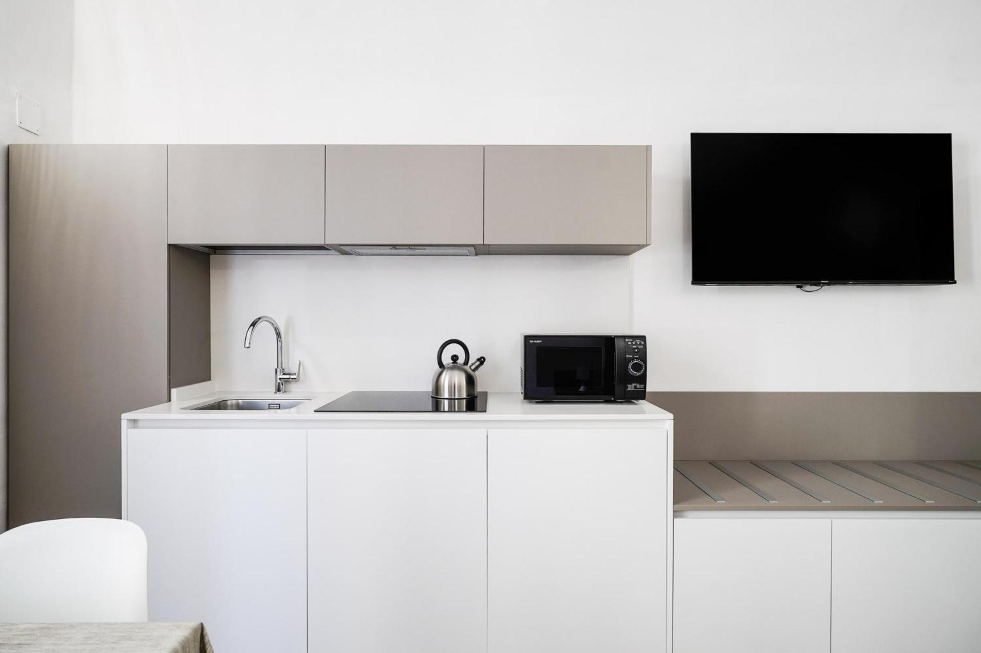 Siamo Bari Apartments By Wonderful Italy ภายนอก รูปภาพ