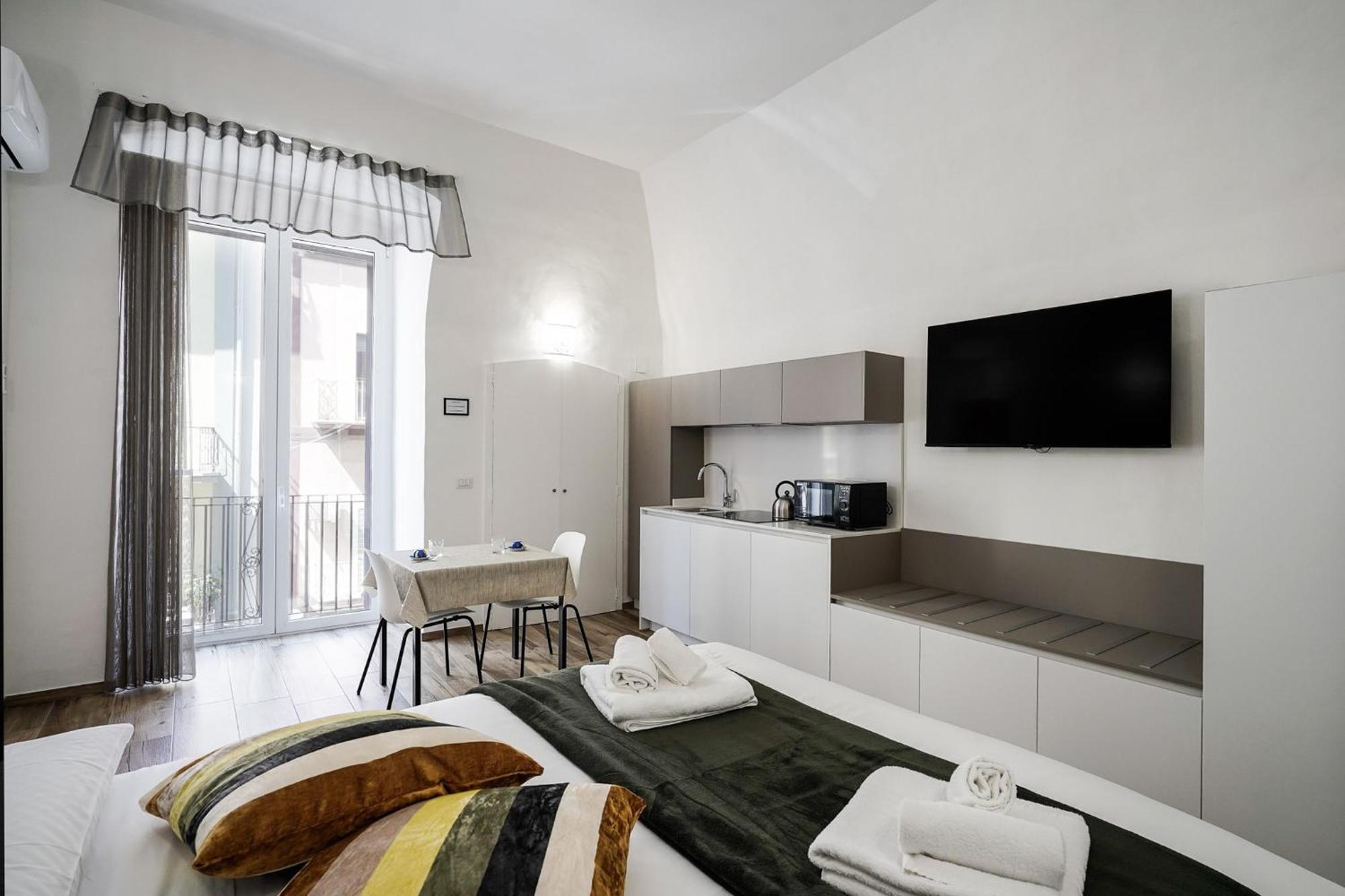 Siamo Bari Apartments By Wonderful Italy ภายนอก รูปภาพ