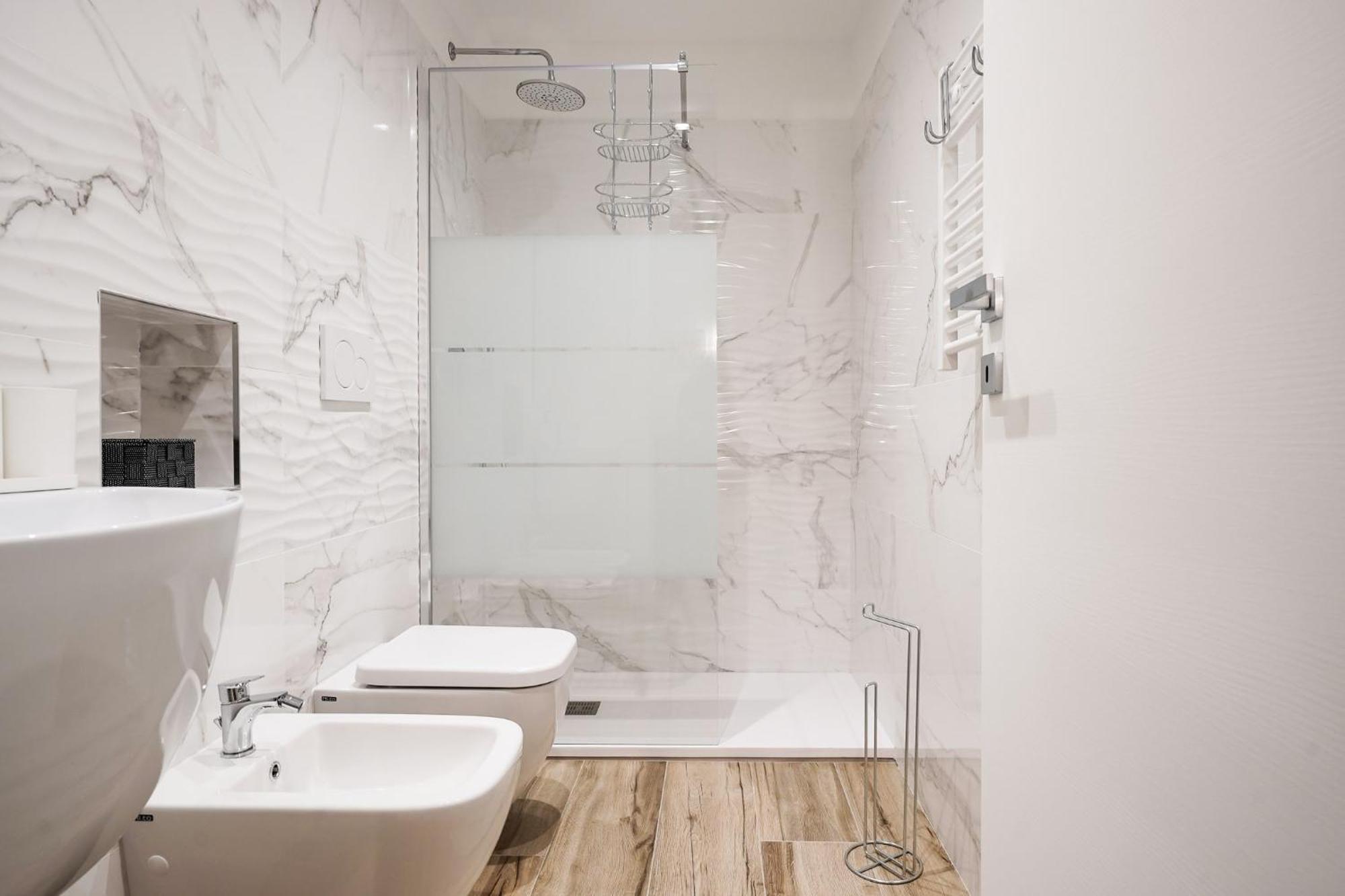 Siamo Bari Apartments By Wonderful Italy ภายนอก รูปภาพ